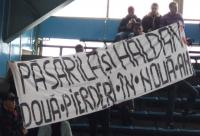 Banner afisat in memoria lui Marian Cozma si Catalin Haldan