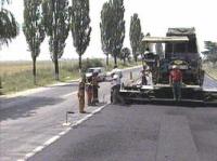 Reabilitari de drumuri la Camar