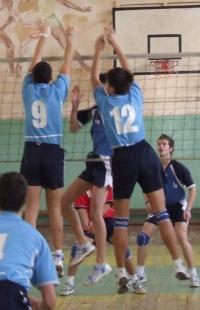 Calificati in turneul semifinal