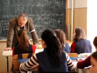 Profesorii s-au saturat de promisiuni, vor fapte