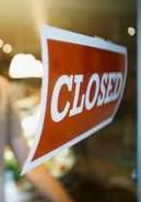 Cu exceptia punctelor de lucru din centrele comerciale: Bancile vor fi inchise duminica si luni