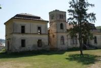 Castelul din Treznea, aruncat la cosul de gunoi al istoriei