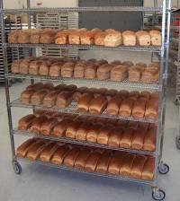 Politistii confisca 120 de paini 