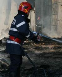 Weekend incendiar pentru pompierii salajeni