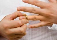 Mai putine casatorii, mai multe divorturi