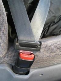 Centura de siguranta, rar folosita in trafic de salajeni