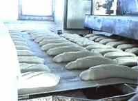 Peste 200 de kilograme de paine si produse de panificatie cu deficiente   