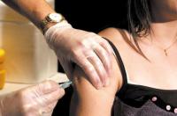 Vaccinarea anti-HPV a elevelor de clasa a VI-a si a VII-a va incepe maine