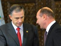 Basescu sau Geoana?