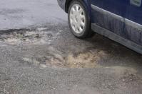 Soferii salajeni nu vor despagubiri pentru masinile rupte in gropi