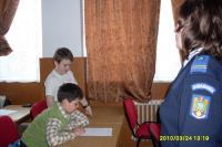 Jandarmii salajeni combat violenta in scoli