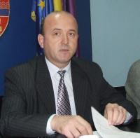 Prefectul promite: dosarele de fond funciar vor fi rezolvate in maxim doua luni