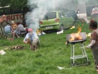 Sute de politisti si jandarmi salajeni au pazit gratarul de 1 Mai
