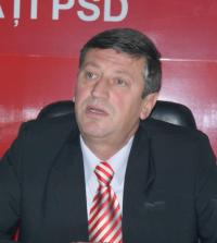 Gheorghe Pop se ia de Boc