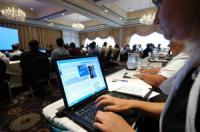 Obsesia laptop-urilor i-a ajuns si pe consilierii judeteni!