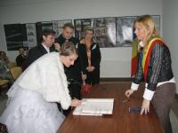 Mai multe nunti, mai putine divorturi