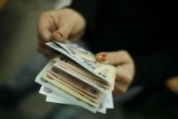 Gata! Nu mai e loc de intors: De la 1 iulie se taie cu 25 la suta salariile bugetarilor