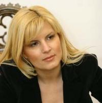 Si totusi, vine Udrea