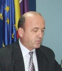Schimb de replici intre premierul Emil Boc si prefectul Vegh Alexandru