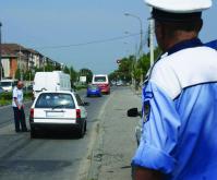 Politist, la un pas de a fi spulberat pe trecerea de pietoni