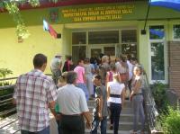 Peste 350 de profesori, in lupta pentru un an de predare in invatamant