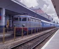 Scumpirea biletelor de tren se amana
