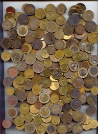 Statul le acorda copiilor cu handicap un ajutor in valoare de 25 RON