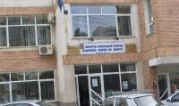 Doar o slujba vacanta pentru somerii cu facultate