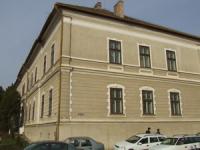 Cladirea Centrului Militar, in pericol de prabusire!