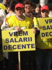 Profesorii picheteaza astazi Prefectura Salaj