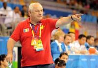 Gheorghe Tadici a renuntat la doua jucatoare