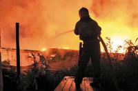 Incendiu izbucnit de la o soba improvizata