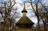 Biserica de lemn din Zimbor mai are nevoie de fonduri