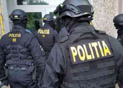 Percheziții în Românași. Un tâlhar a fost arestat