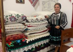 Un meșter popular din Someș-Guruslău a înființat un muzeu în memoria fiicei sale