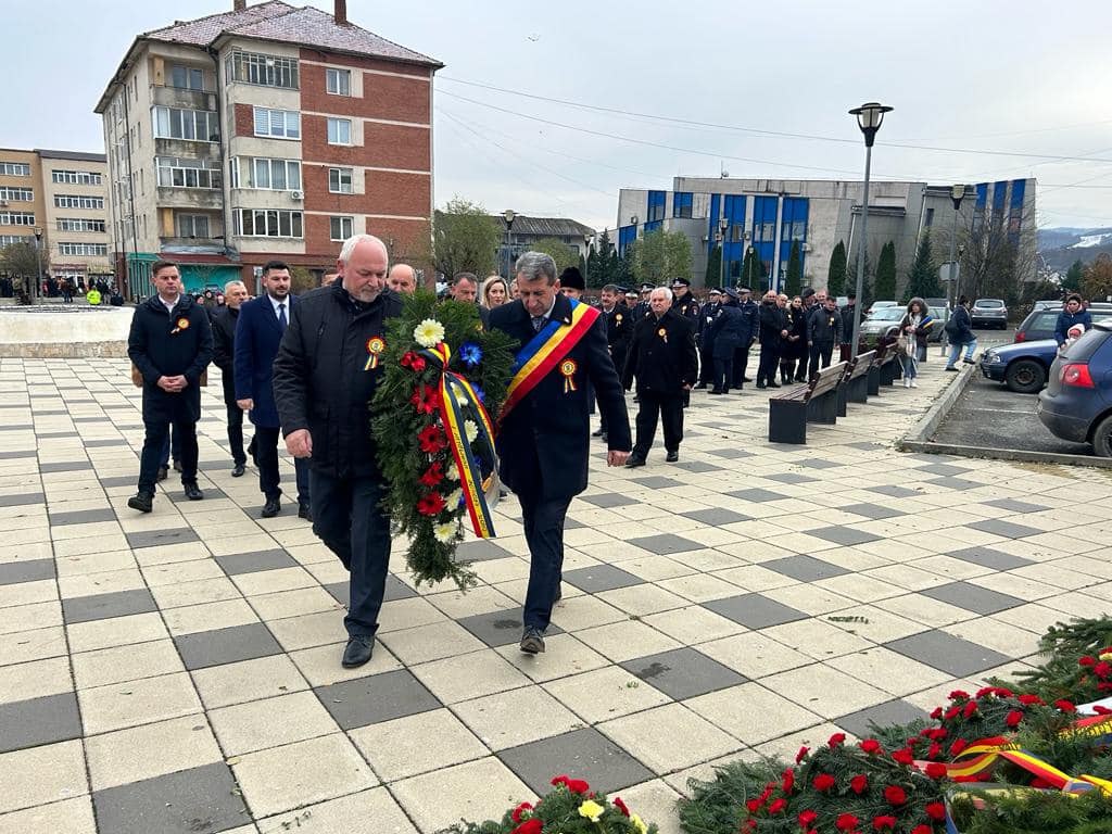 Sute de locuitori din Jibou au sărbătorit Ziua Națională a României – Magazinul din Sălaj