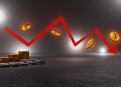 În timp ce banii ,,băltesc” în bănci, economia stagnează